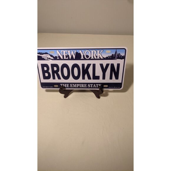 Brooklyn, N.Y. Novelty License Plate Tag, The Empire State, 6 X 12 inches - Picture 1 of 7